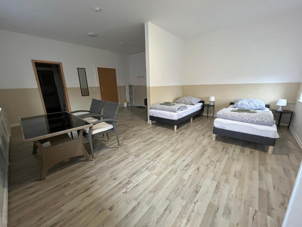 Doppelzimmer Mit Bad- Fernseher Meine Exterior foto
